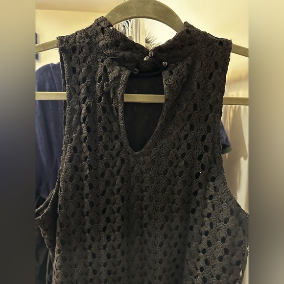 Cute high neck crochet dress - Picture 5 of 6